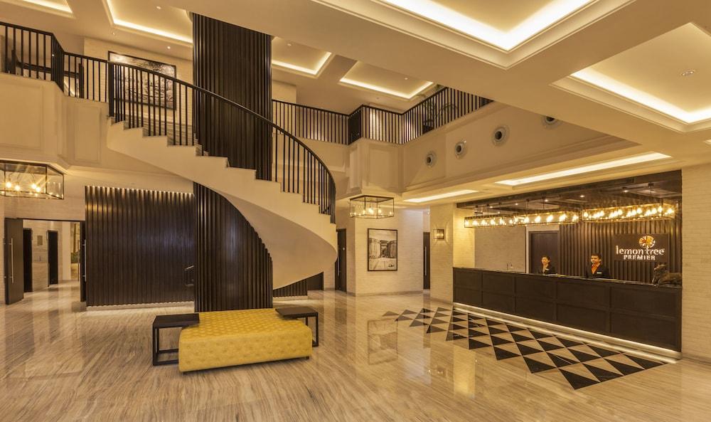 Lemon Tree Premier City Center פונה מראה חיצוני תמונה