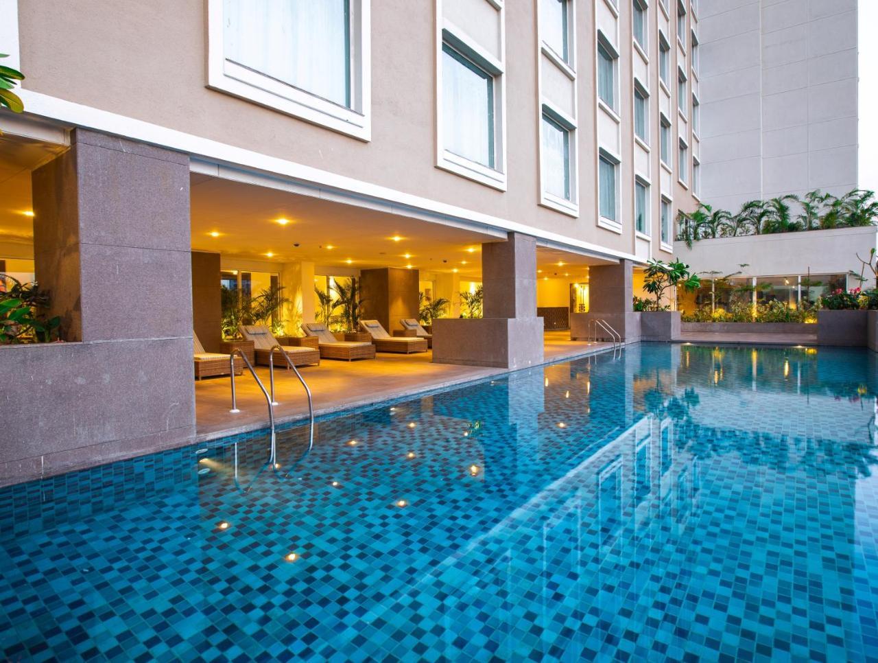 Lemon Tree Premier City Center פונה מראה חיצוני תמונה