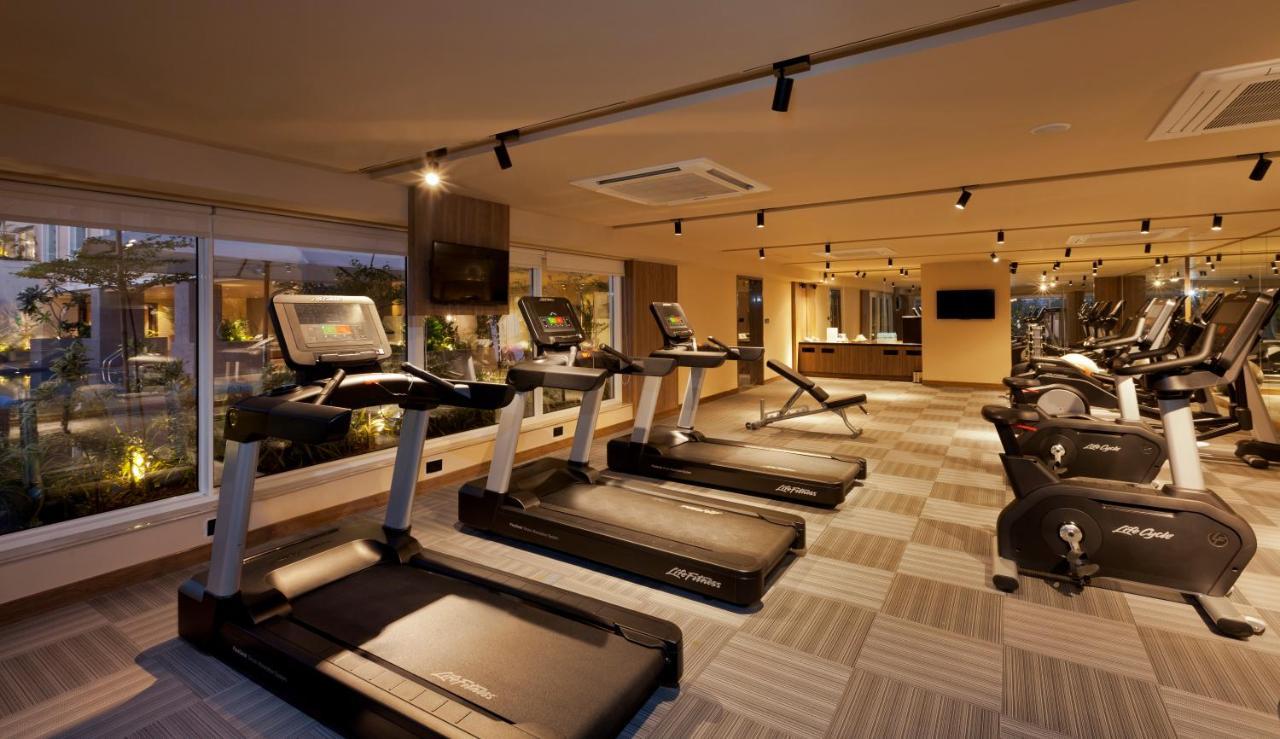 Lemon Tree Premier City Center פונה מראה חיצוני תמונה